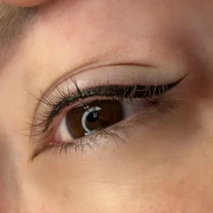 Micropigmentación de ojos